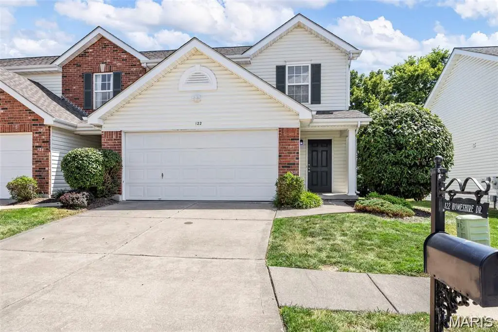 122 Homeshire Drive #11, Wentzville, MO 63385 - Image #1