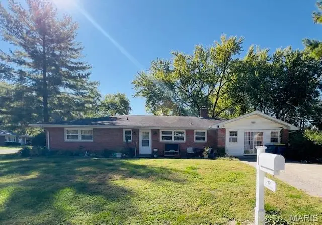 13 Carolyn Street, Glen Carbon, IL 62034 - Image #1