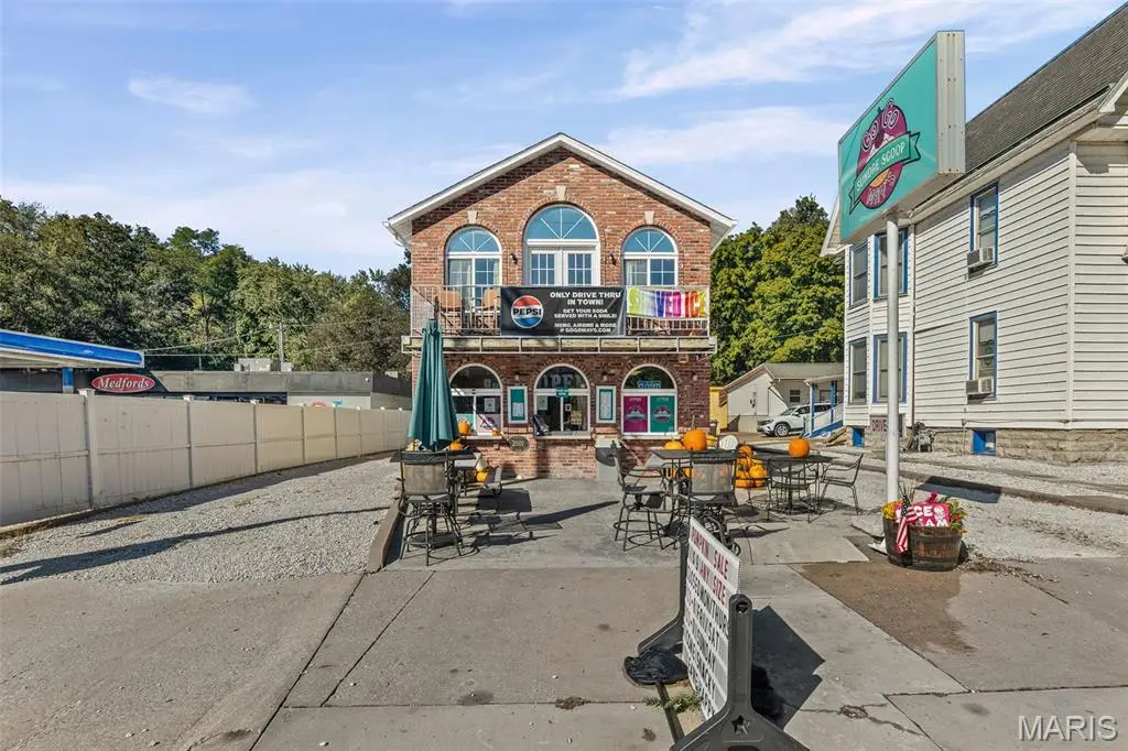 222 E Main Street, Grafton, IL 62037 - Image #1