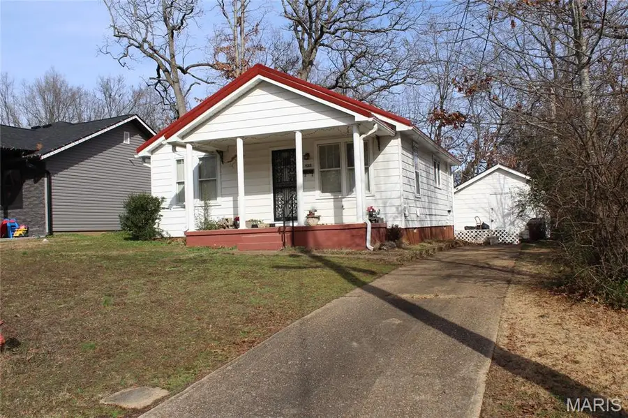 925 Kendall Drive, Poplar Bluff, MO 63901 - Image #2