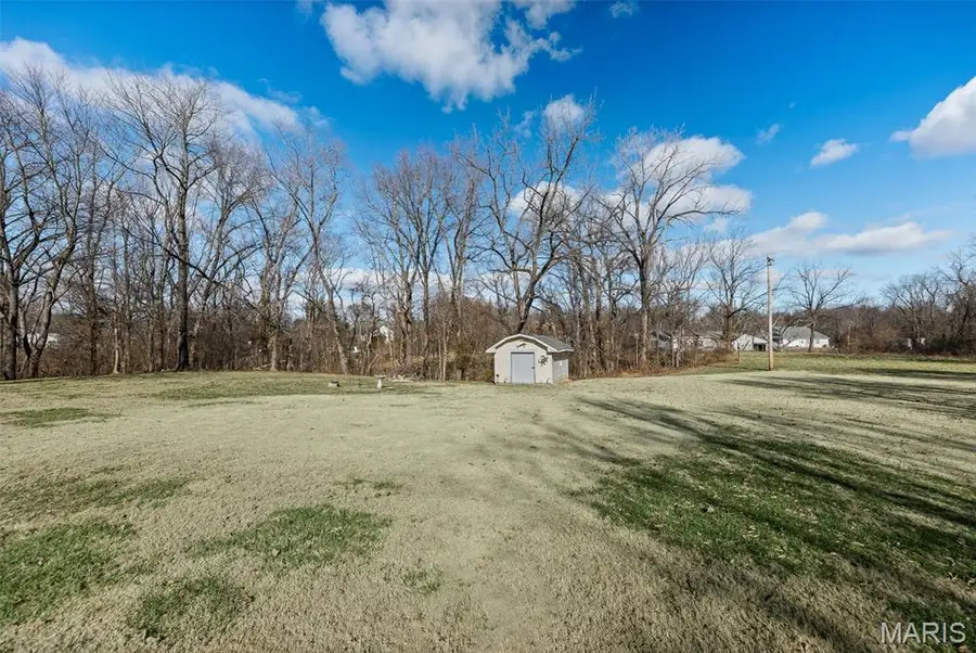 1221 S Clinton Road, Caseyville, IL 62232 - Image #3