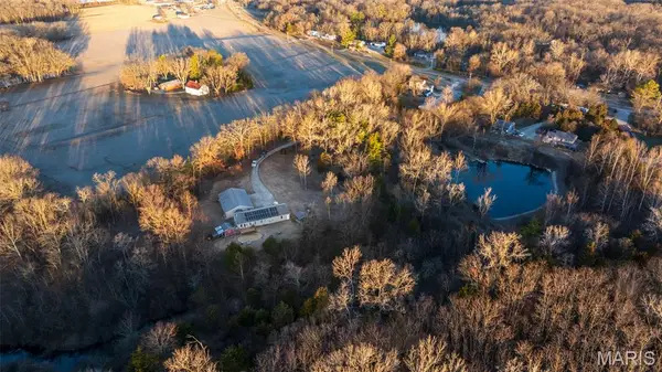 3709 State Route 15, Freeburg, IL 62243