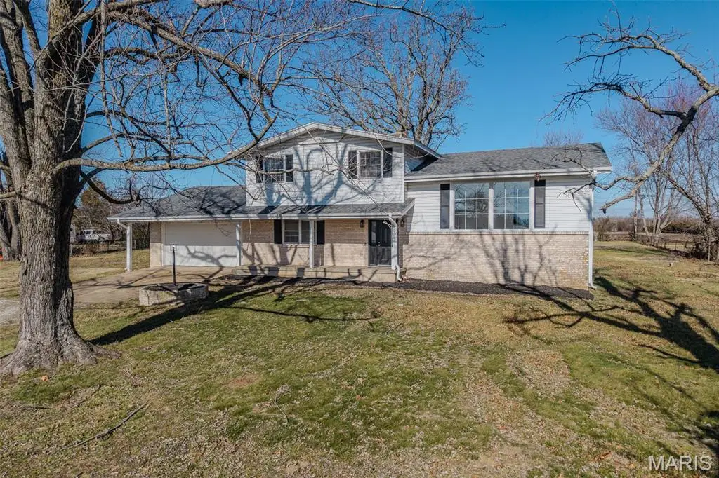 227 E Fremont Road, Lebanon, MO 65536 - Image #1
