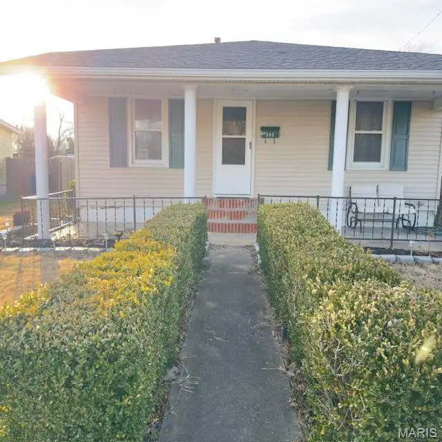 305 N James Street, Sparta, IL 62286 - #2