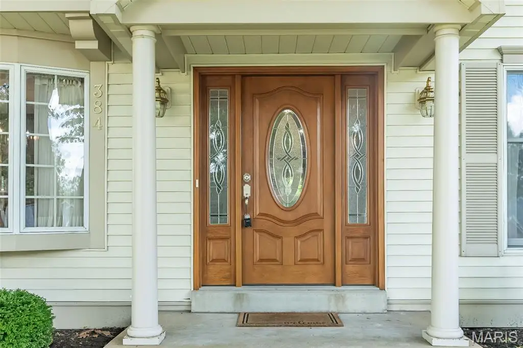 384 Greentrails Drive, Chesterfield, MO 63017 - Image #1