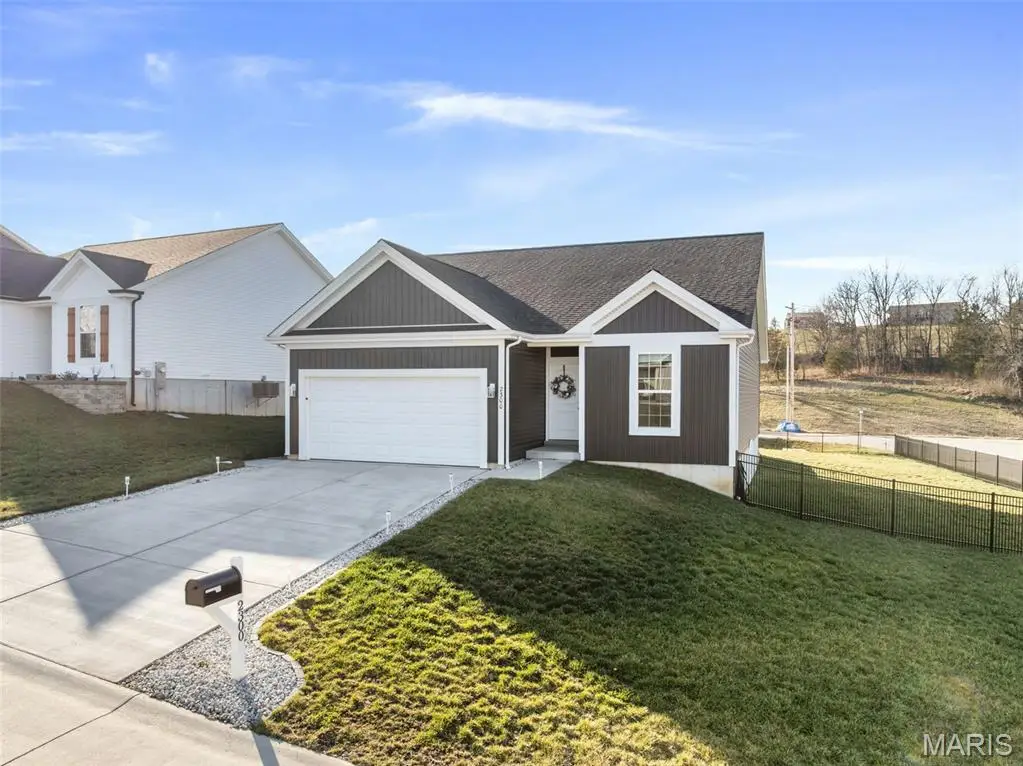 2300 Matthias Close, Washington, MO 63090 - Image #1