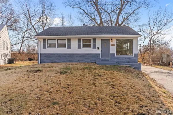 10500 Prestwick Drive, Unincorporated, MO 63137