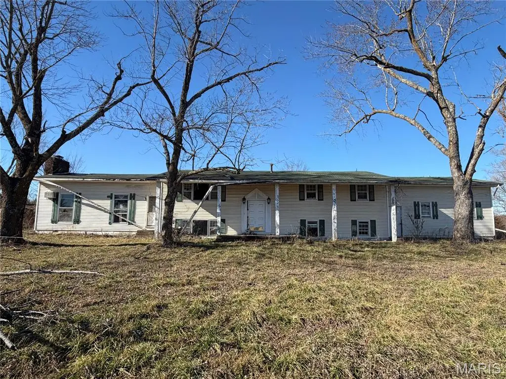 30857 Highway Bb, Lebanon, MO 65536 - Image #1