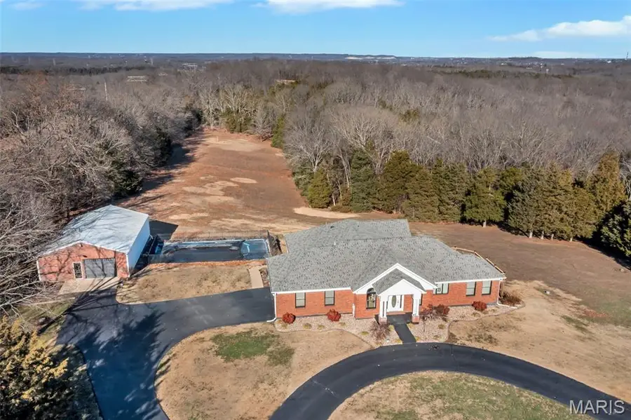 2499 Stonegate Drive, Festus, MO 63028 - Image #2