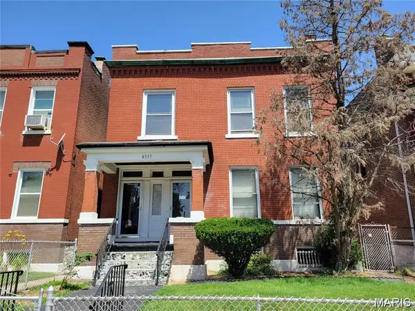 4537 Clarence Avenue, St Louis, MO 63115
