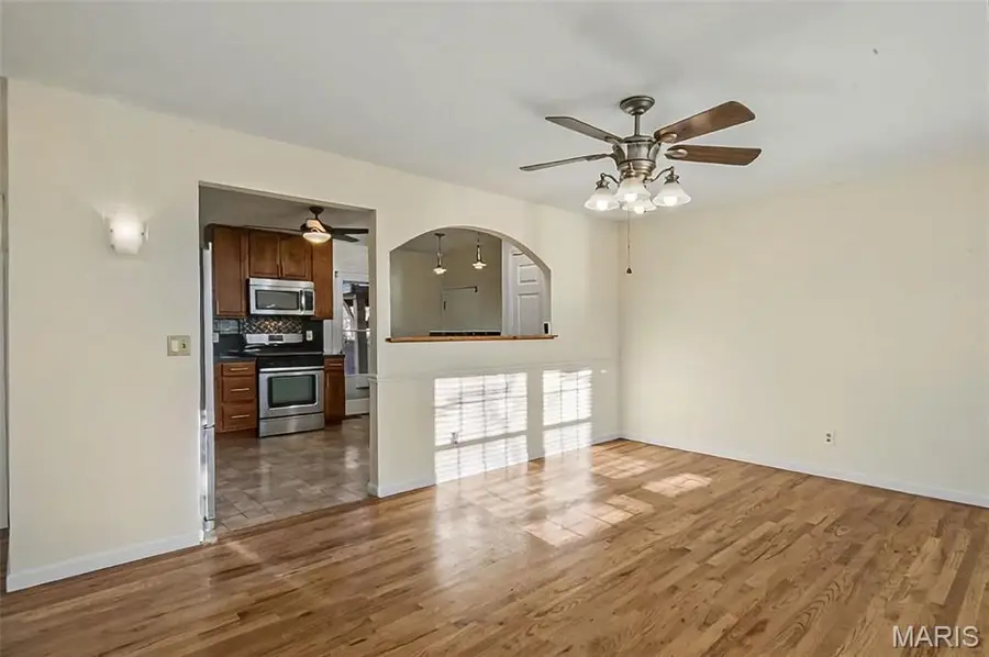 2011 Aristocrat Drive, Florissant, MO 63031 - Image #2