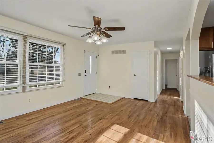 2011 Aristocrat Drive, Florissant, MO 63031 - Image #3