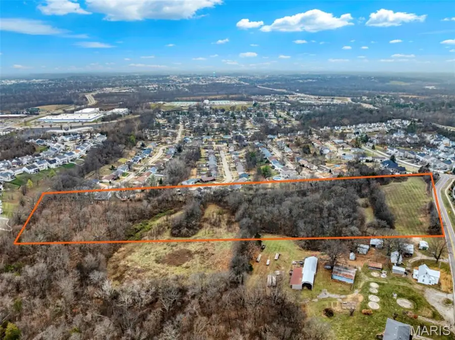 5942 Hawkins Fuchs Road, Saint Louis, MO 63129 - Image #3