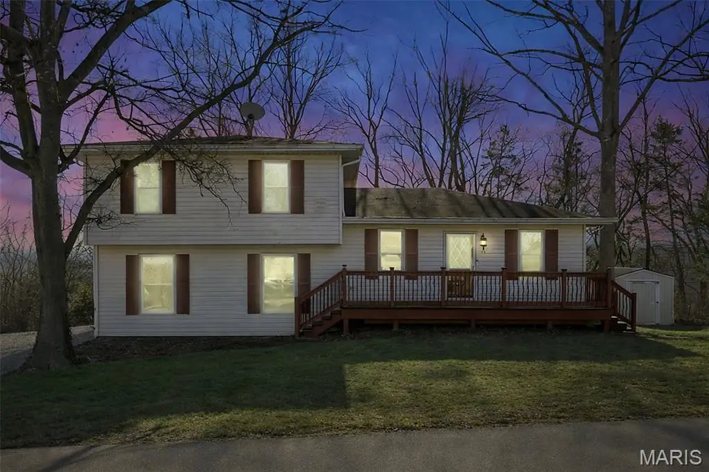 53 Lois Lane, Fenton, MO 63026 - Image #1