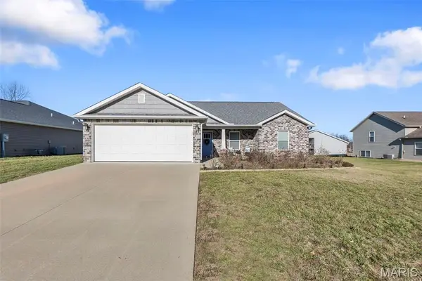 1904 Eden Way, Cape Girardeau, MO 63701