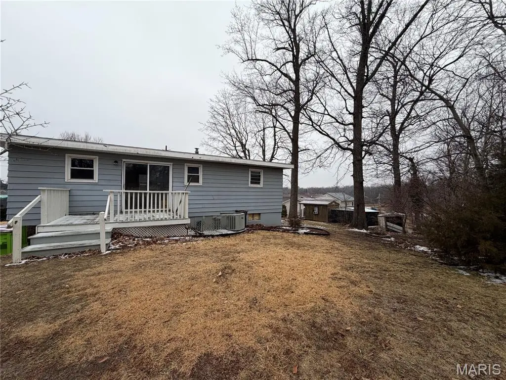 2110 Pleasant Street, Hannibal, MO 63401 - #1