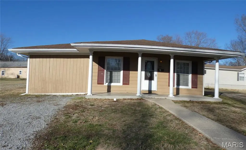 409 E Mound Street, Sparta, IL 62286 - Image #1