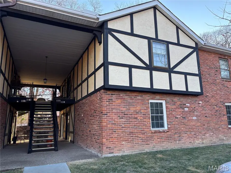 1056 Cedargate Drive, Saint Louis, MO 63122 - #3