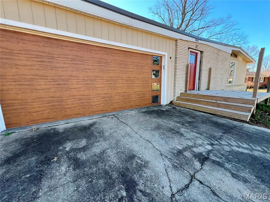 1029 N Woodland Drive, Dexter, MO 63841 - Image #2