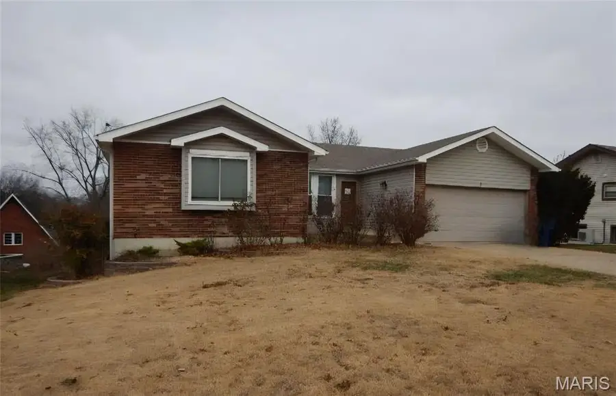 2 Charleroi Place, Lake Saint Louis, MO 63367 - Image #2