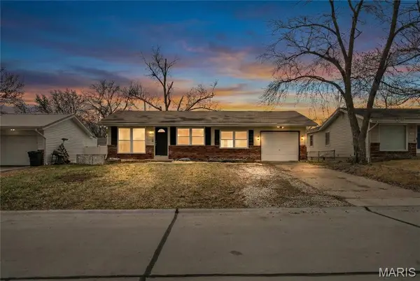 35 Jamestown Drive, St Peters, MO 63376