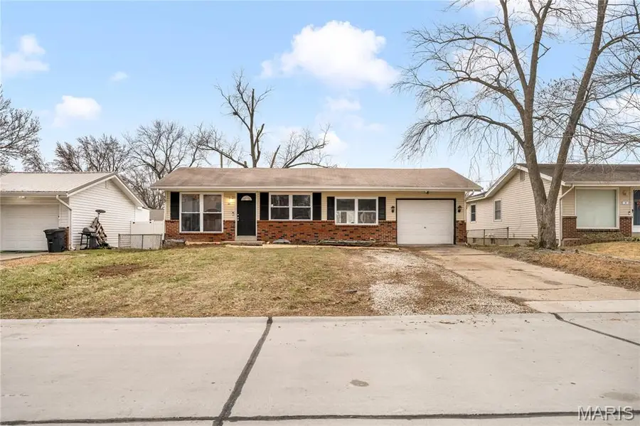 35 Jamestown Drive, Saint Peters, MO 63376 - Image #2