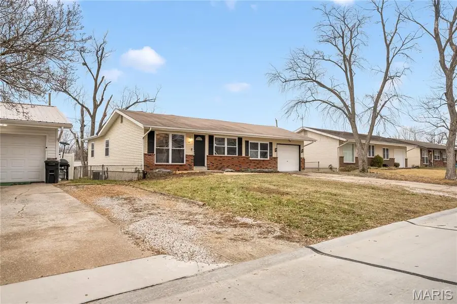 35 Jamestown Drive, Saint Peters, MO 63376 - Image #3