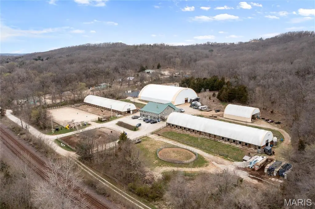 15811 Jedberg Lane, Ballwin, MO 63021 - Image #1