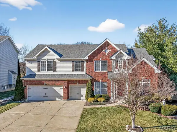 27 Carlton Lake Court, Wentzville, MO 63385