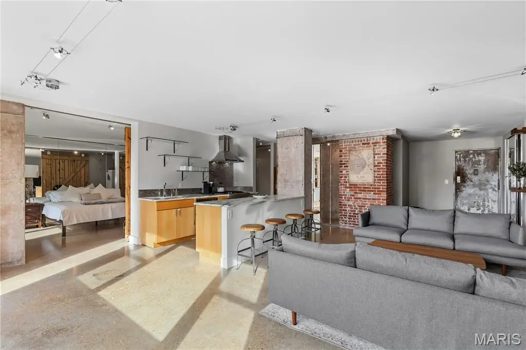 4466 W Pine Boulevard #2G, Saint Louis, MO 63108 - Image #1