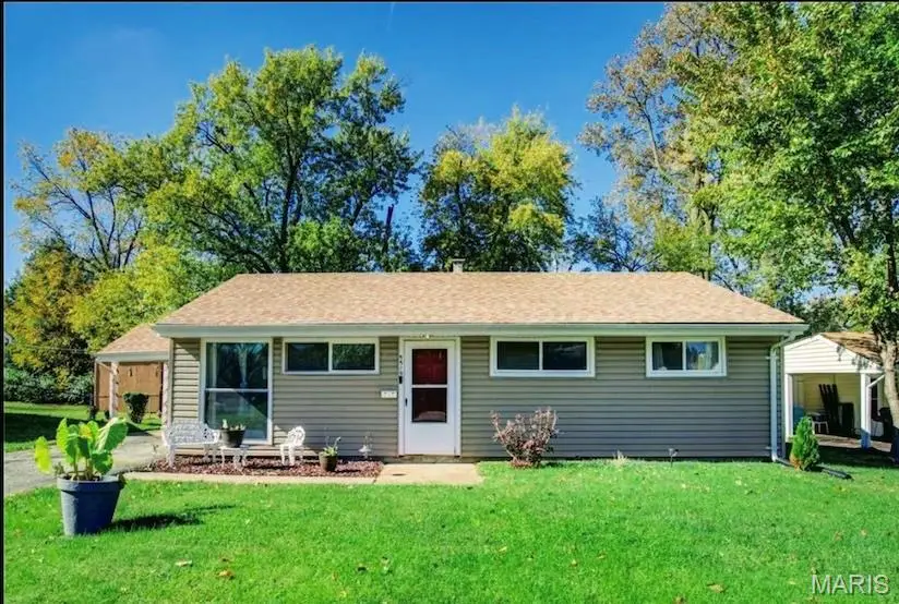 5519 Holborn Drive, Saint Louis, MO 63121 - Image #1