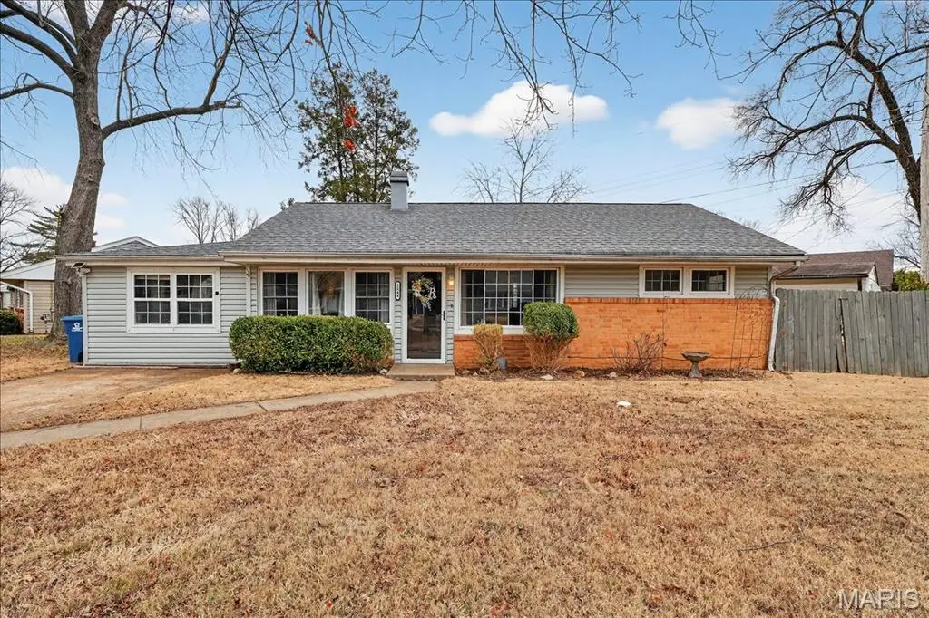 2844 Westlawn Street, Saint Louis, MO 63125 - Image #1