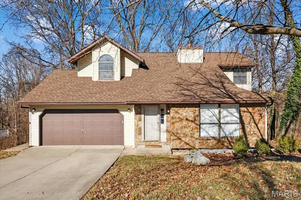 2148 Stone Gate Drive, Dupo, IL 62239