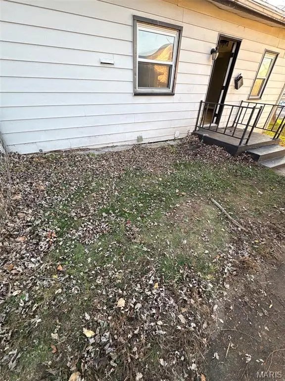 3724 Adie Road, Saint Ann, MO 63074 - Image #2