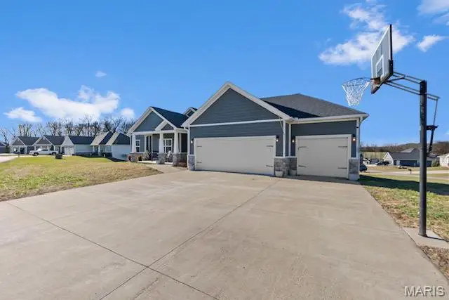 519 Lakeview Crossing, Cape Girardeau, MO 63701 - Image #2