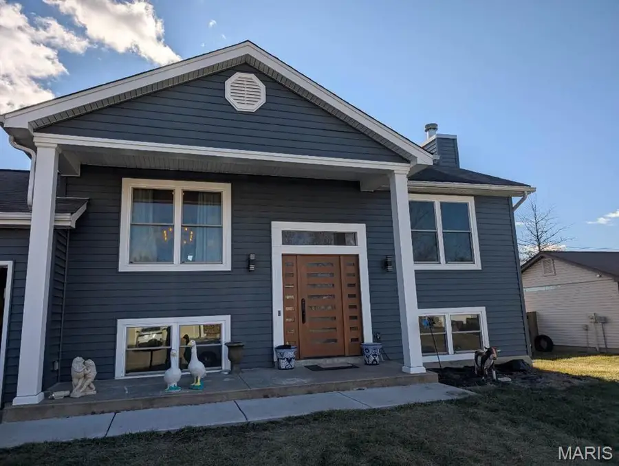 516 Sunward Drive, Ofallon, MO 63368 - Image #2