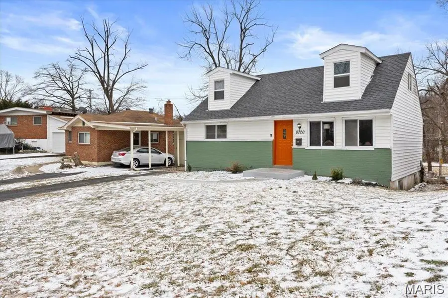 8720 Marcella Avenue, Saint Louis, MO 63121 - Image #2