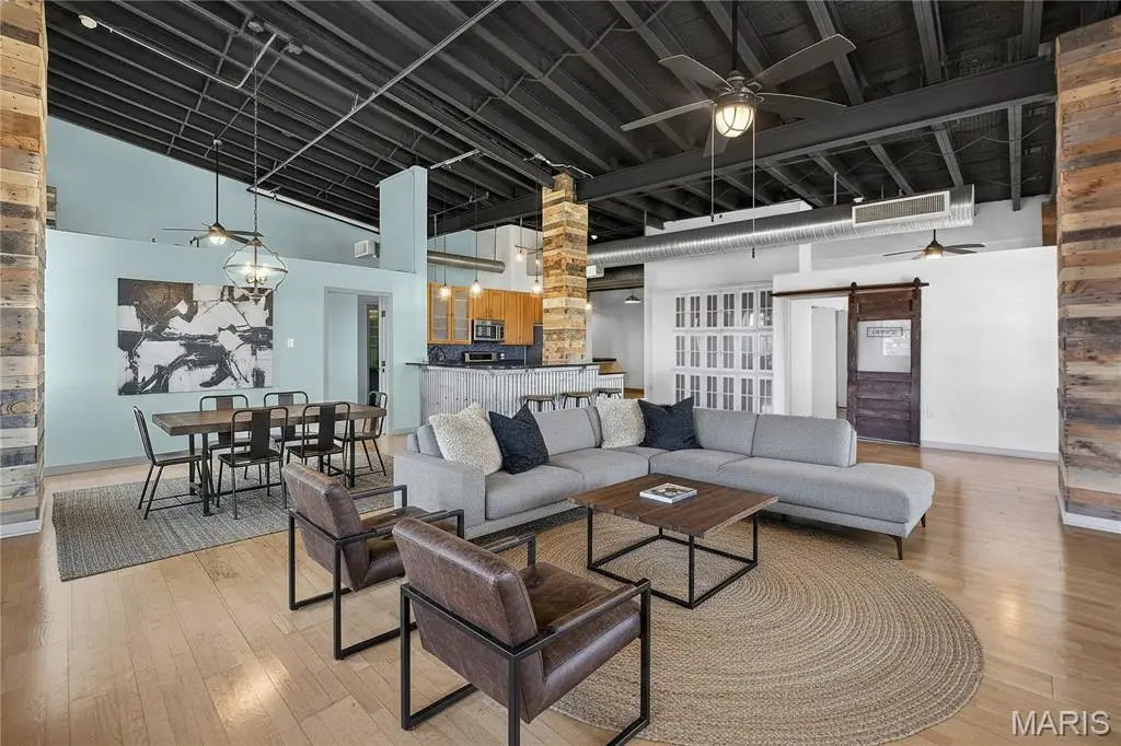 1501 Locust Street #1204, Saint Louis, MO 63103 - Image #1