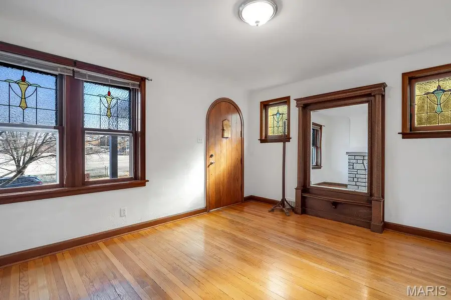 4228 Walsh Street, Saint Louis, MO 63116 - #3