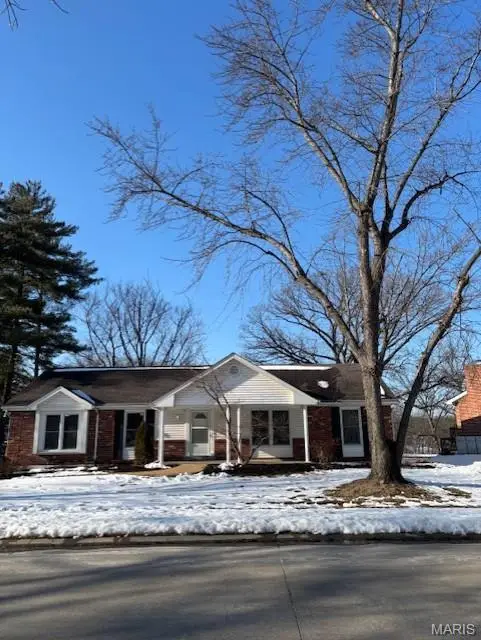 10938 Mugan Drive, Saint Louis, MO 63123 - #2