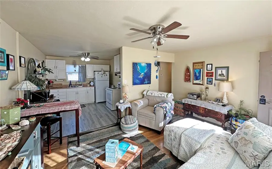 124 Cottage Hill Drive, Ofallon, IL 62269 - Image #2