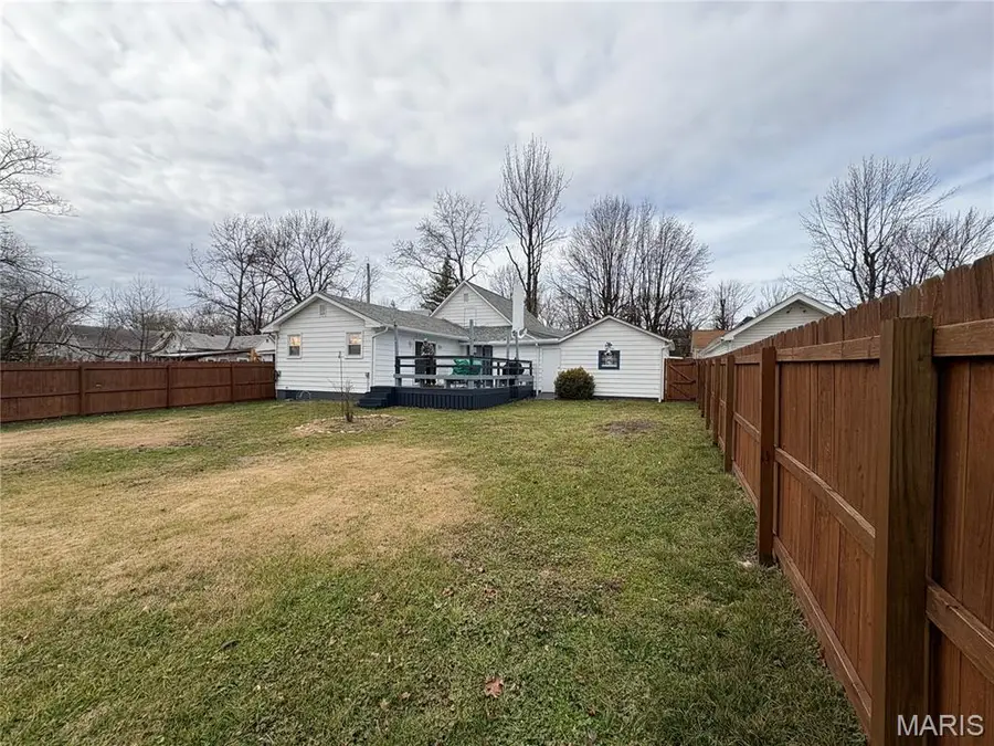 206 Rhoda Street, Saint James, MO 65559 - Image #2