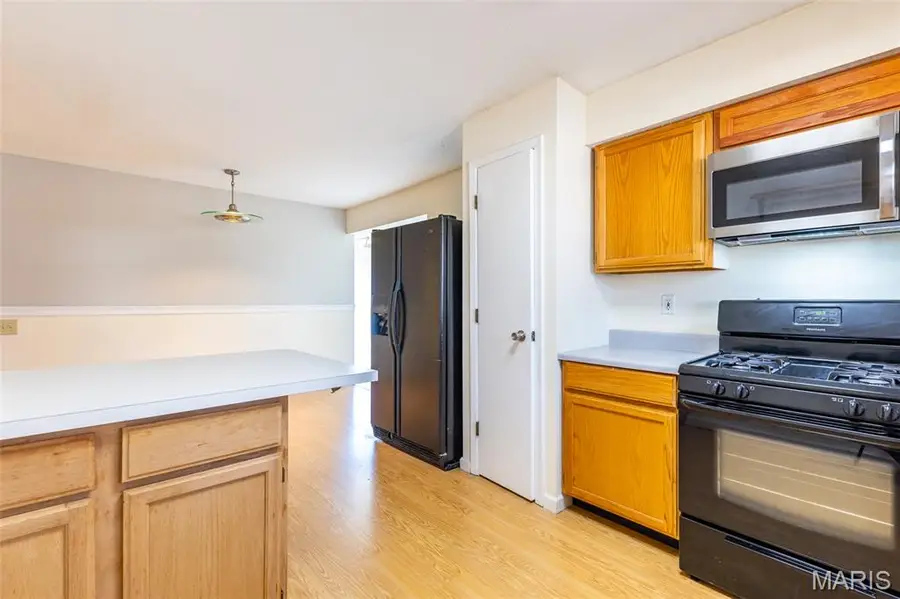 2340 Charter Wood Court, Maryland Heights, MO 63043 - Image #3