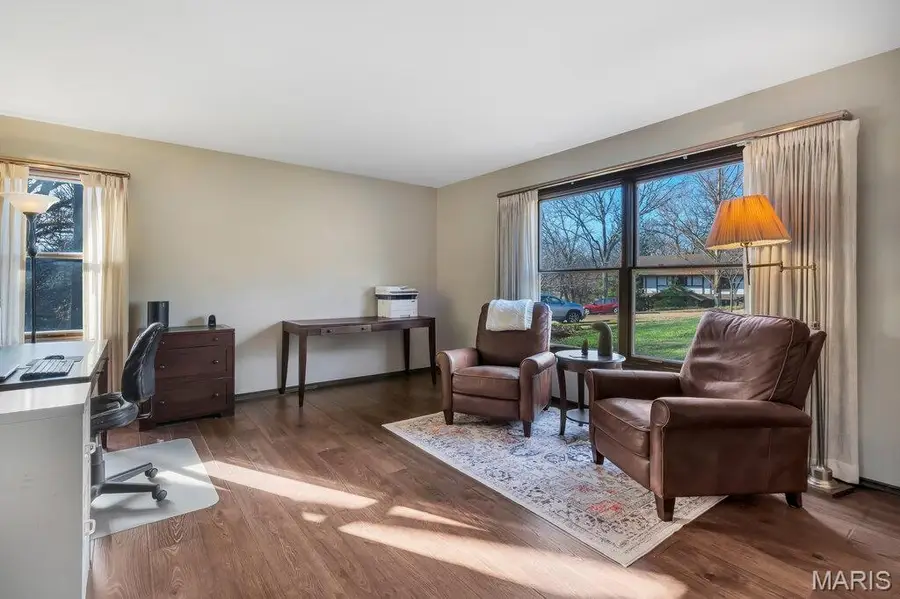 710 Briarfarm Lane, Kirkwood, MO 63122 - Image #3