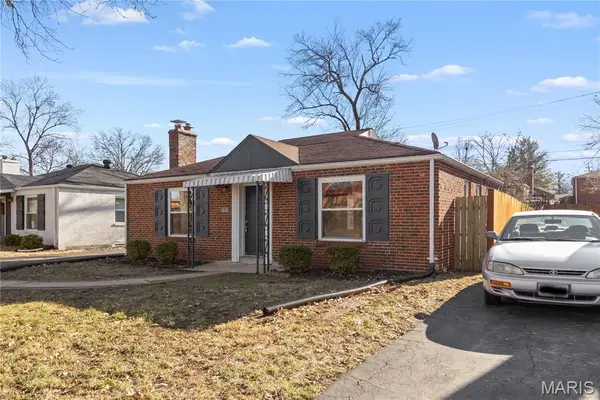 1036 Groby Road, University City, MO 63130