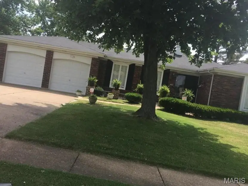 2060 Aqueduct Drive, Florissant, MO 63033 - Image #1