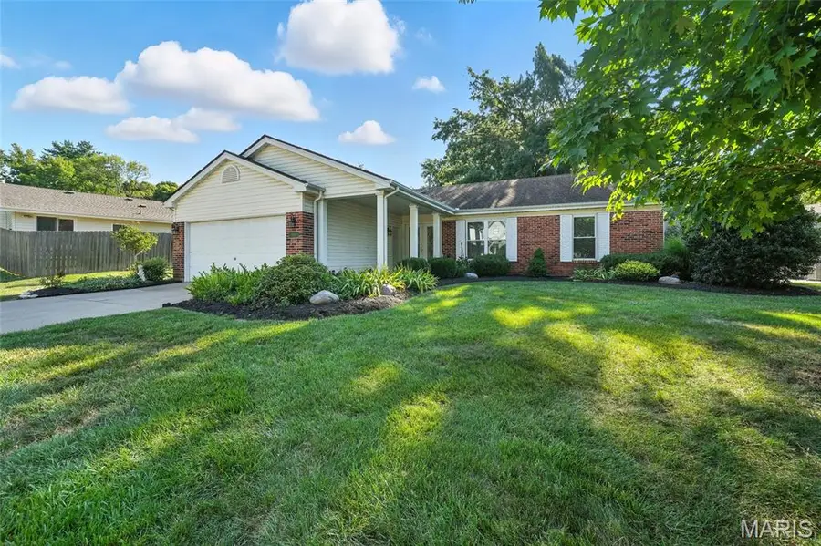 1152 Hollyberry Drive, Ballwin, MO 63021 - Image #2