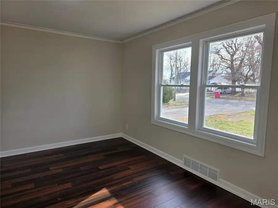 312 Hardin Street, Sikeston, MO 63801 - Image #2