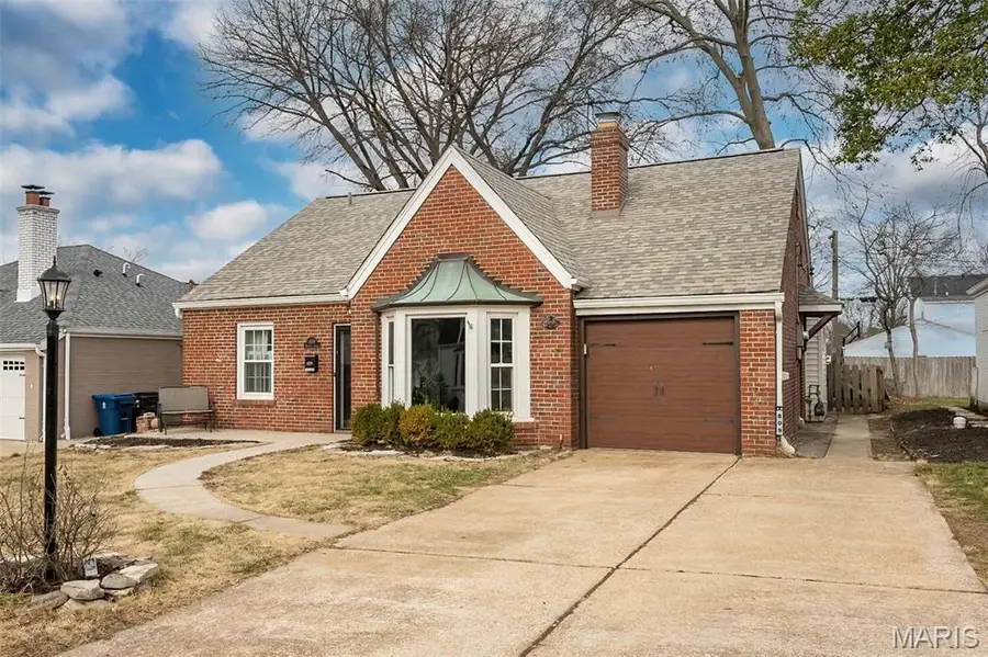 809 Brownell Avenue, Saint Louis, MO 63122 - Image #2