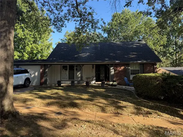 5914 Shortleaf Court, Mehlville, MO 63128